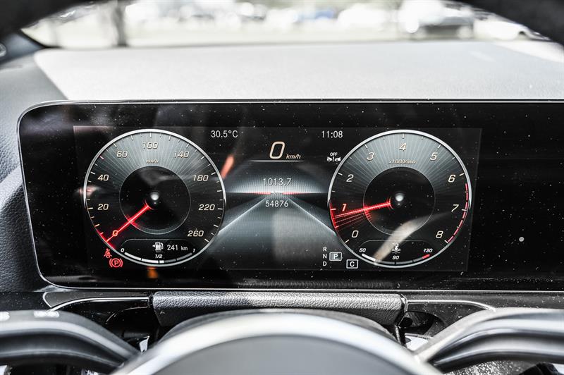 mercedes-benz GLA250 2023 - 19