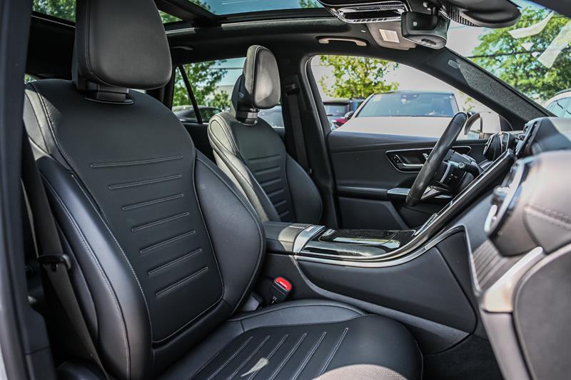 mercedes-benz GLC300 2023 - 31