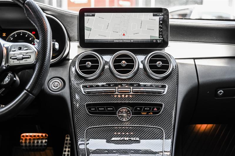 mercedes-benz C63 S AMG 2019 - 27