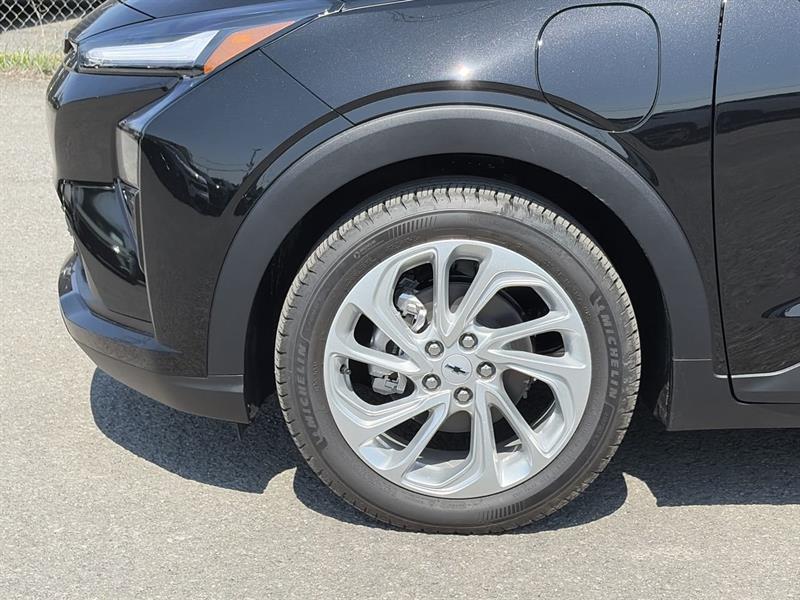 chevrolet Bolt 2027 - 18