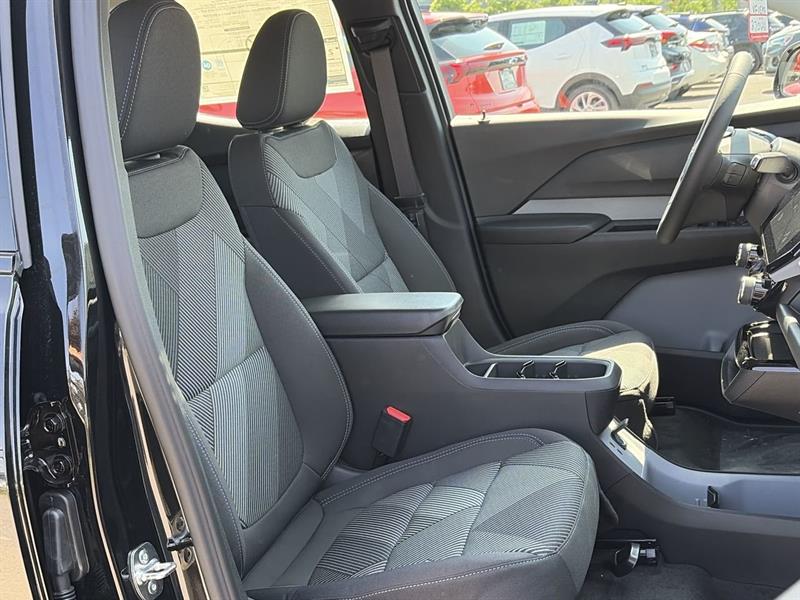 chevrolet Bolt 2027 - 32