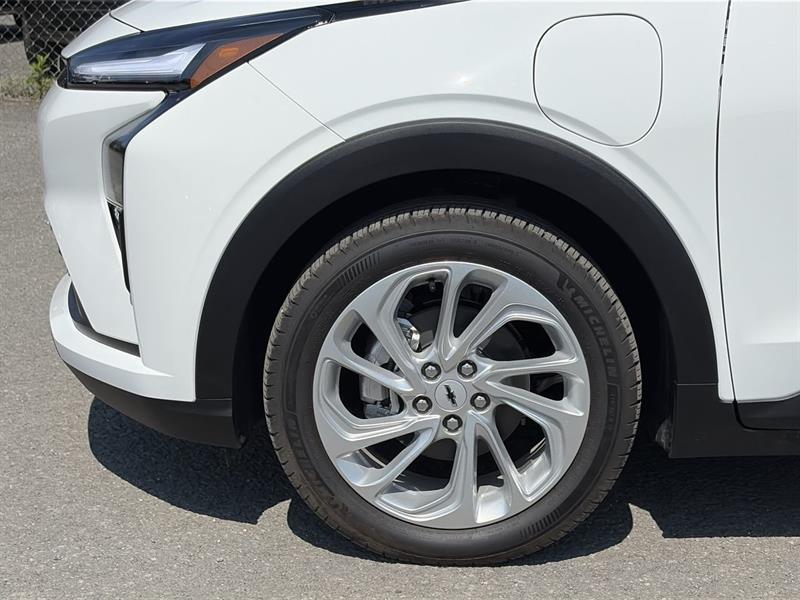 chevrolet Bolt 2027 - 18