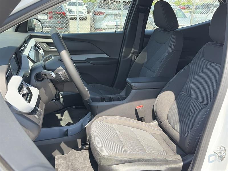 chevrolet Bolt 2027 - 19