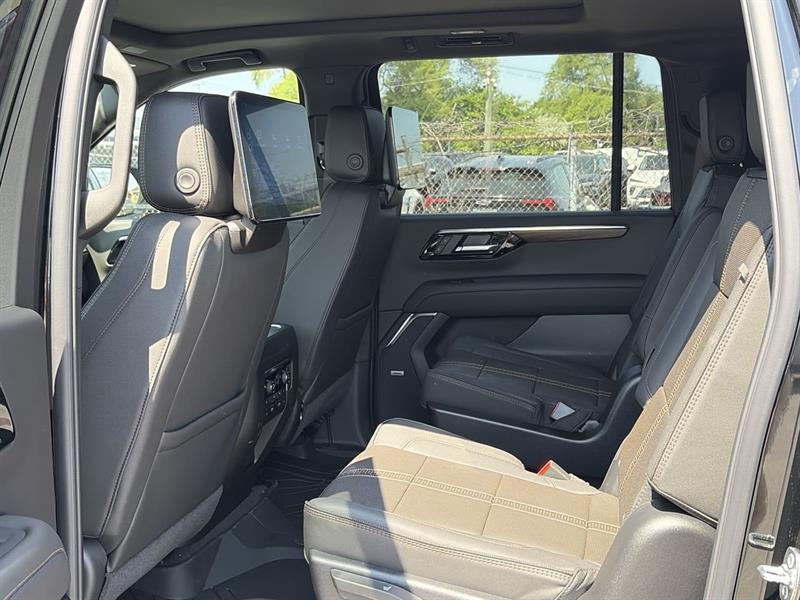 chevrolet Suburban 2026 - 31