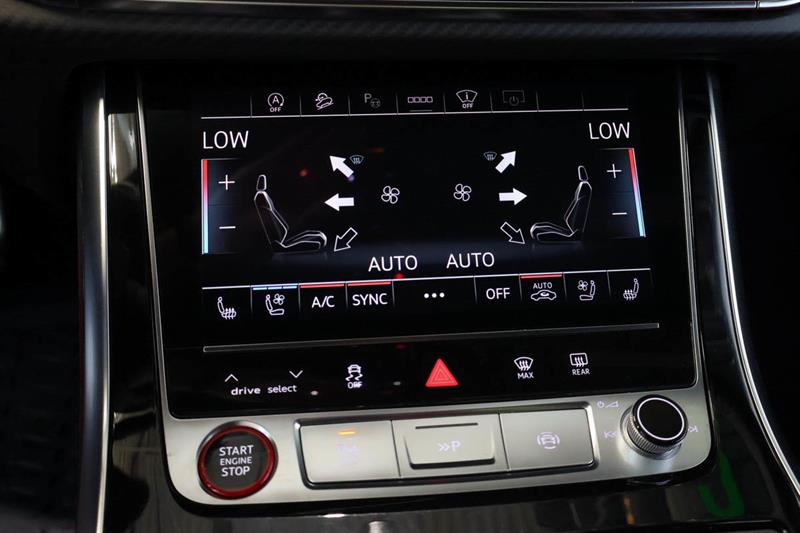 audi SQ8 2025 - 26