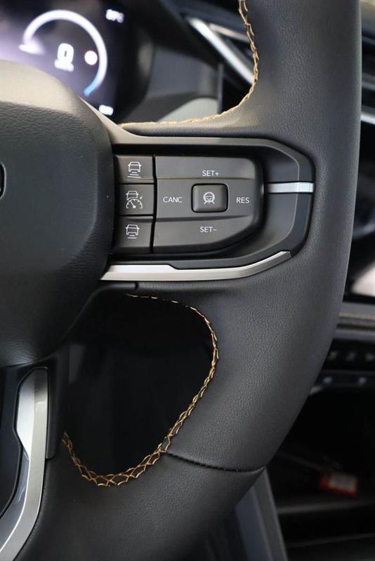 jeep Cherokee 2026 - 13