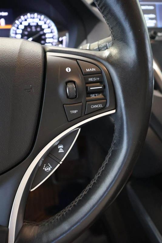 acura MDX 2018 - 18