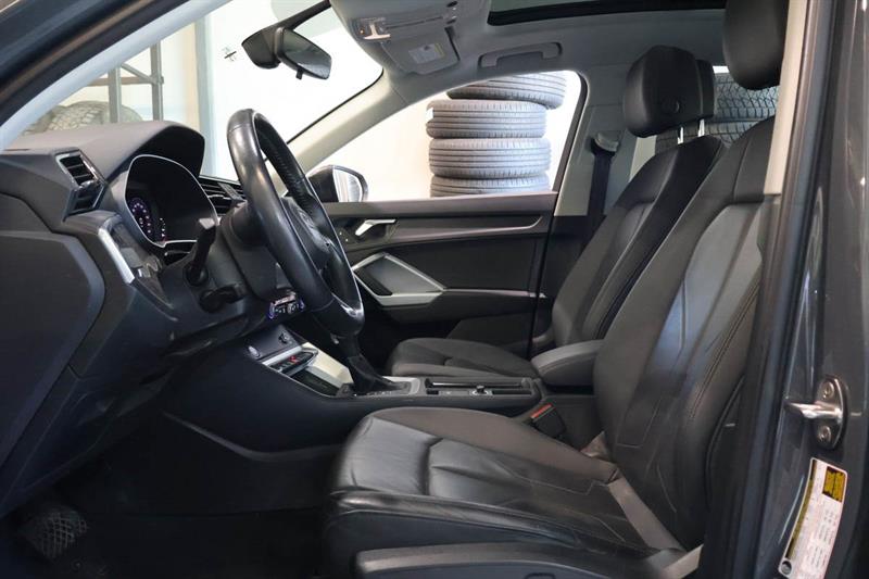 audi Q3 2020 - 10