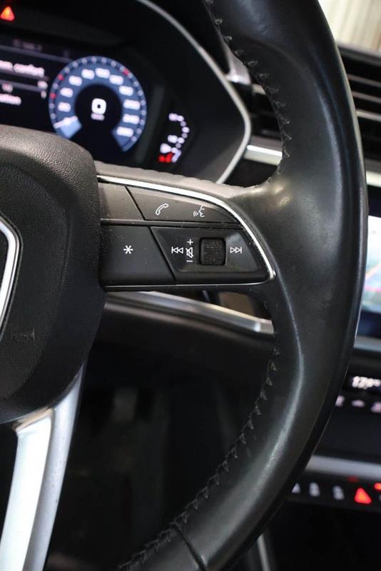 audi Q3 2020 - 18