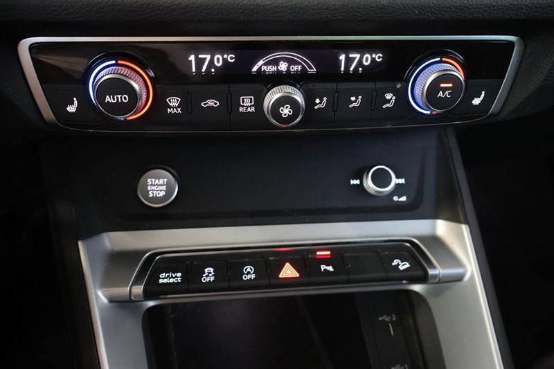 audi Q3 2020 - 23