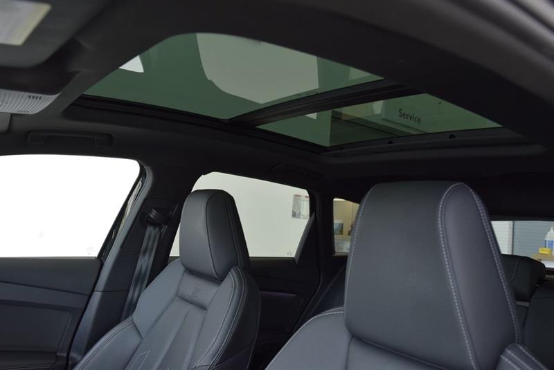 audi Q4 e-tron 2023 - 7
