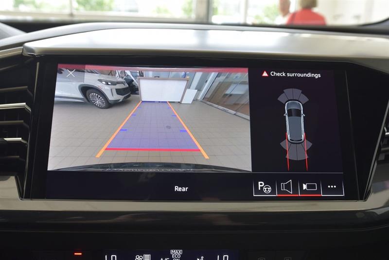 audi Q4 e-tron 2023 - 24