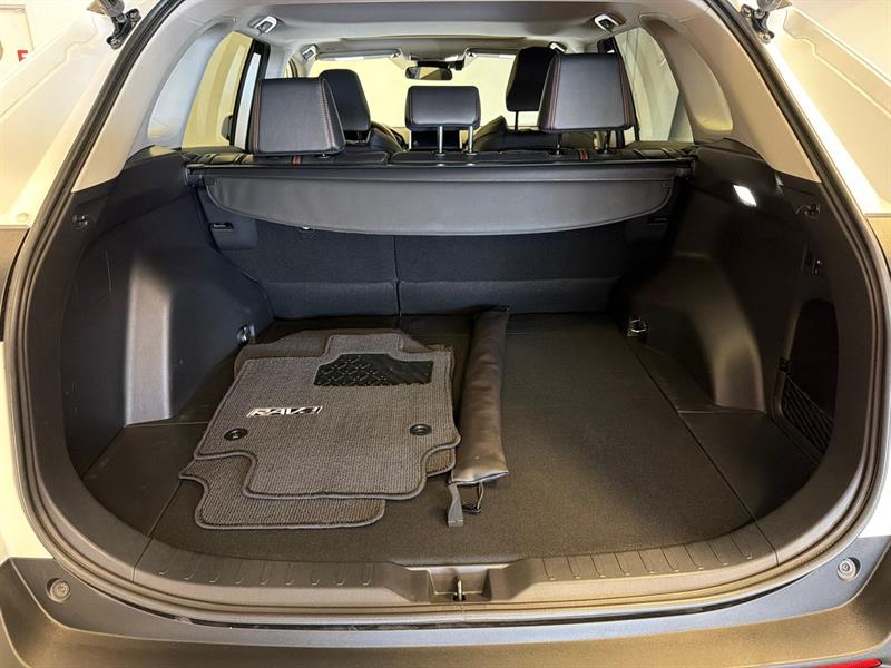 toyota RAV4 2023 - 18