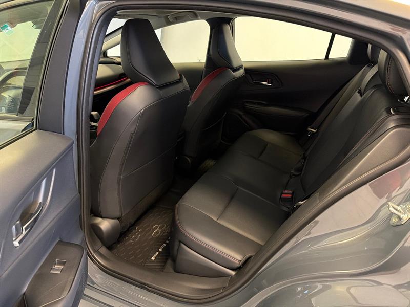 toyota Prius Plug-in Hybrid 2025 - 17