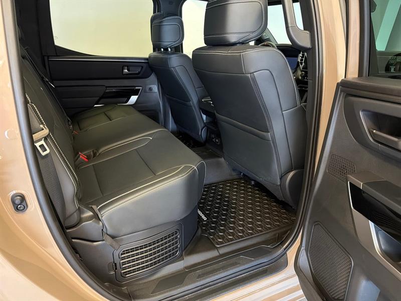 toyota Tundra 2026 - 16