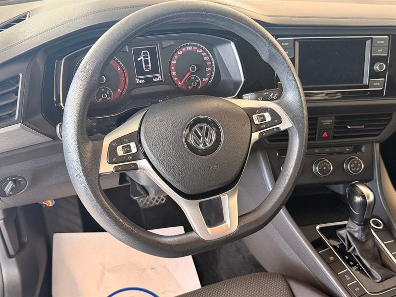 volkswagen Jetta 2019 - 12
