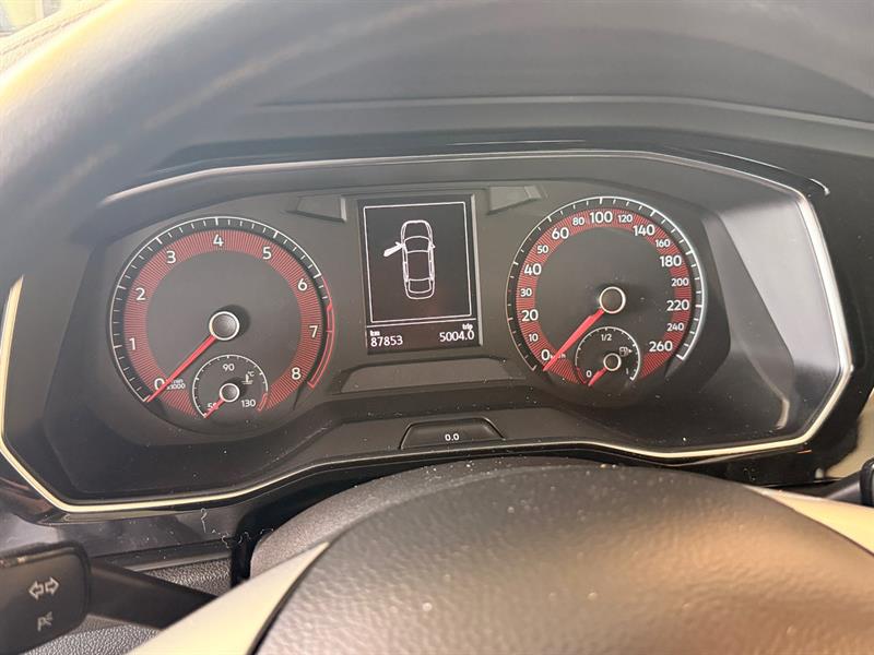 volkswagen Jetta 2019 - 13
