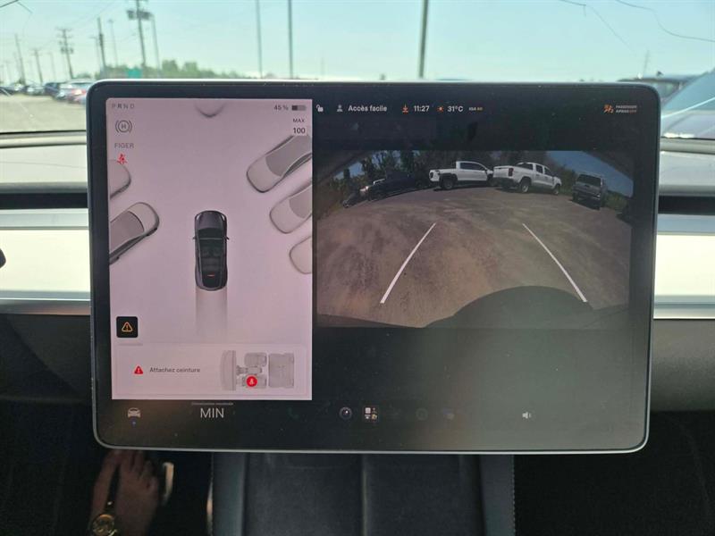 tesla Model Y 2022 - 13