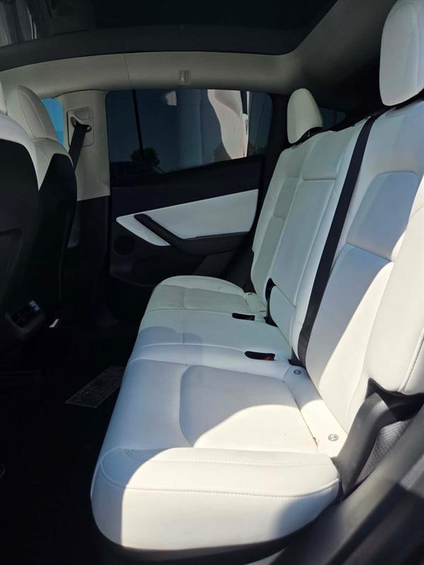 tesla Model Y 2022 - 16
