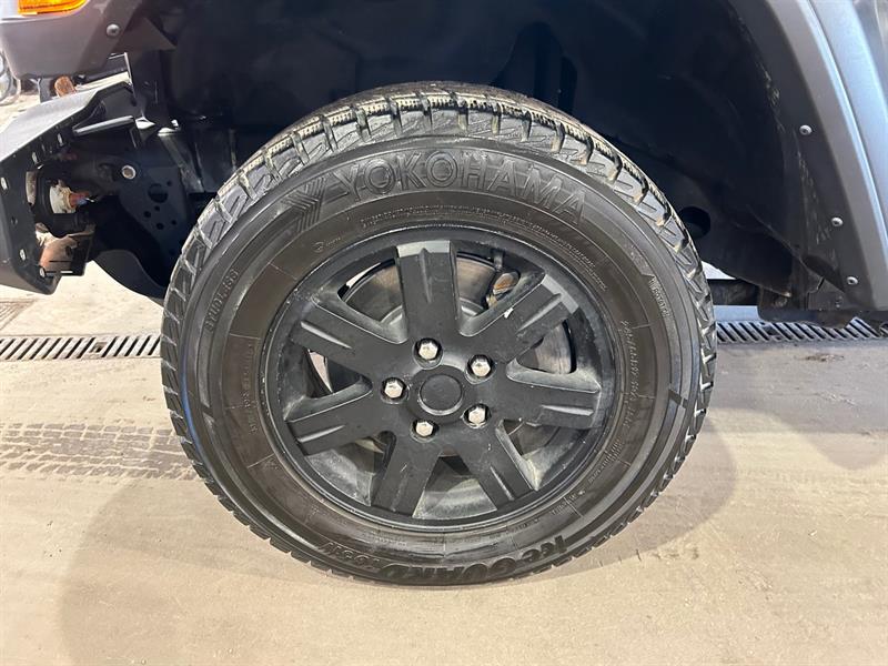 jeep Wrangler 2022 - 28