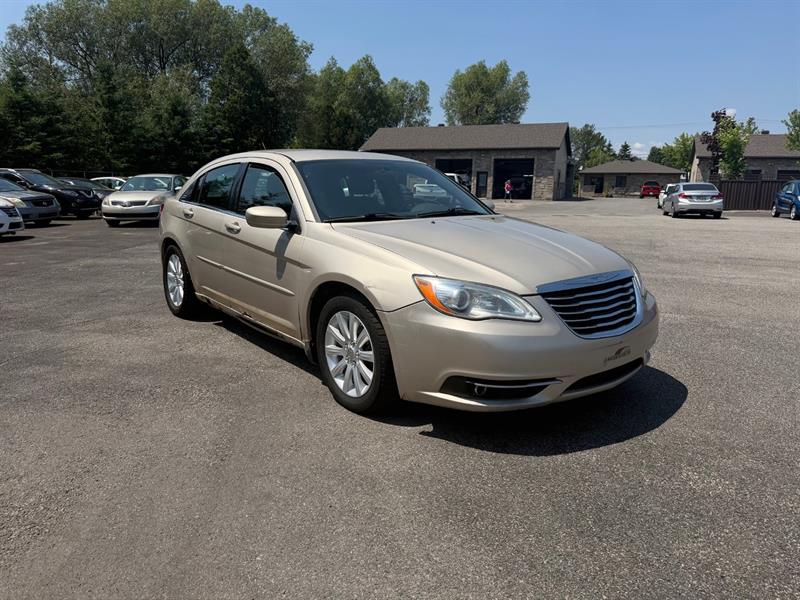 chrysler 200 2013