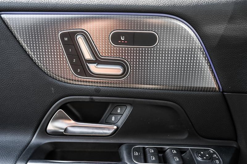 2022 Mercedes-Benz GLA - Image 14