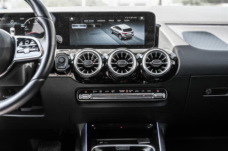2022 Mercedes-Benz GLA - Image 26