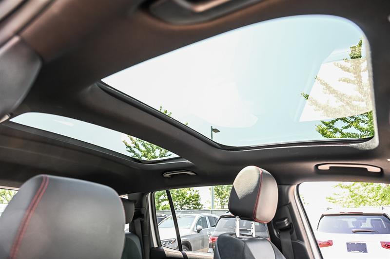 mercedes-benz GLB250 2022 - 32