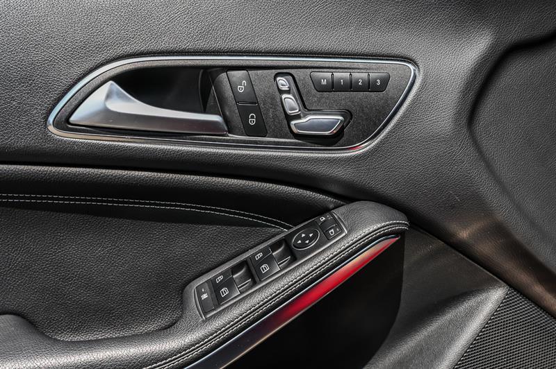 mercedes-benz CLA250 2017 - 15