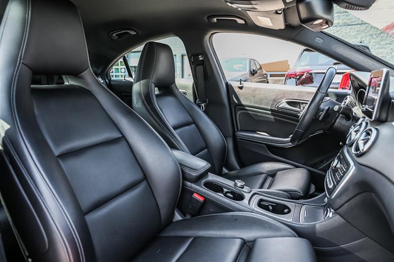 mercedes-benz CLA250 2017 - 24