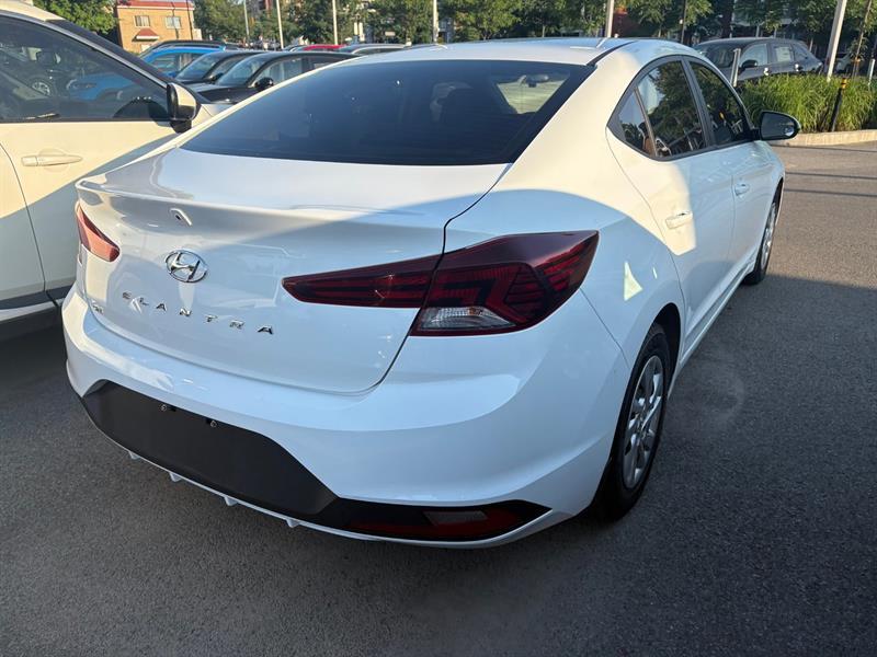 hyundai Elantra 2020 - 3