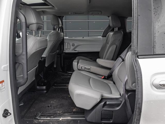 toyota Sienna 2025 - 24