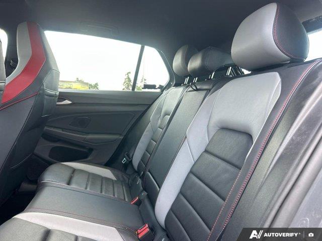 volkswagen Golf GTI 2023 - 26