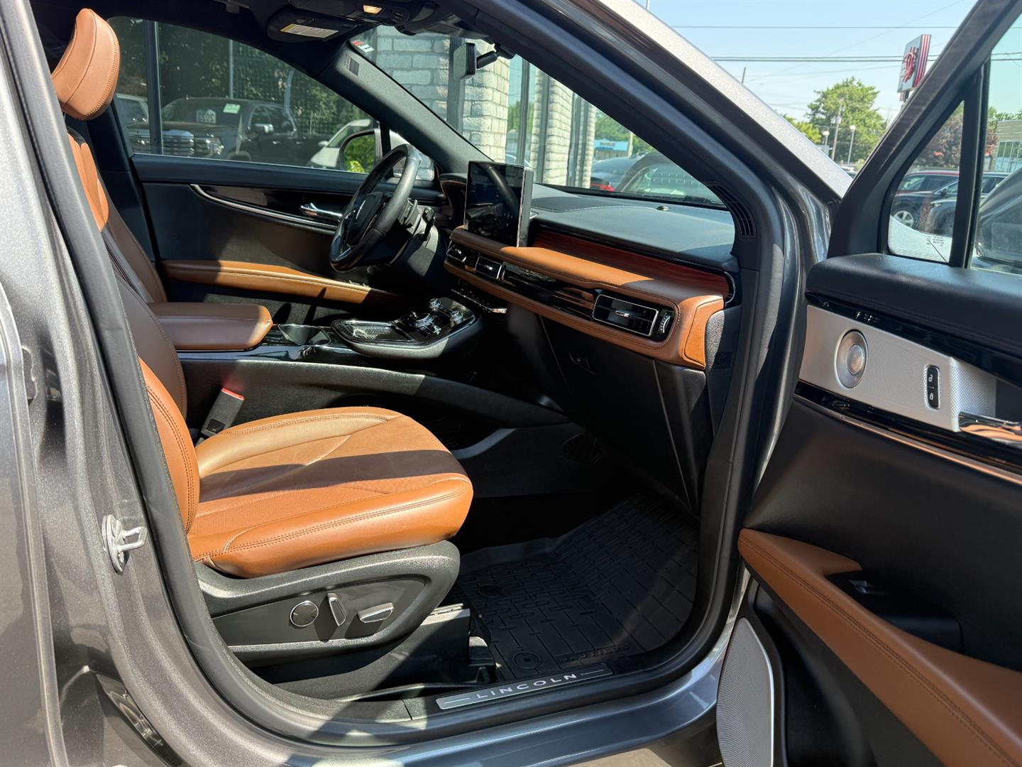 lincoln Nautilus 2022 - 23