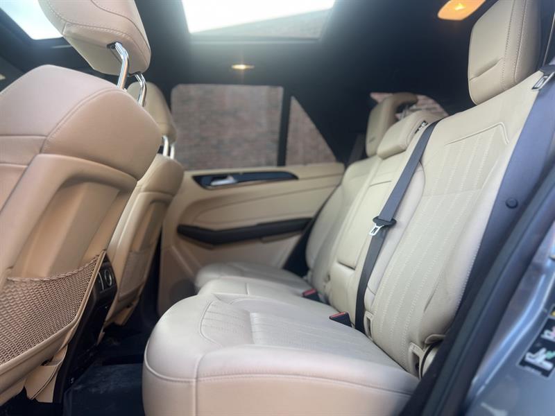 mercedes-benz GLE 2018 - 34