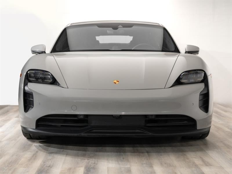 porsche Taycan 2023 - 2