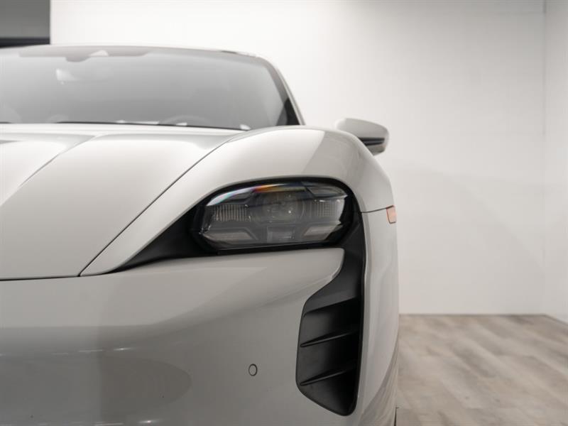 porsche Taycan 2023 - 3