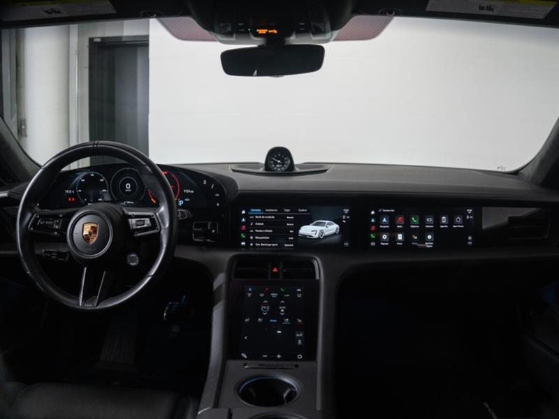 porsche Taycan 2023 - 17
