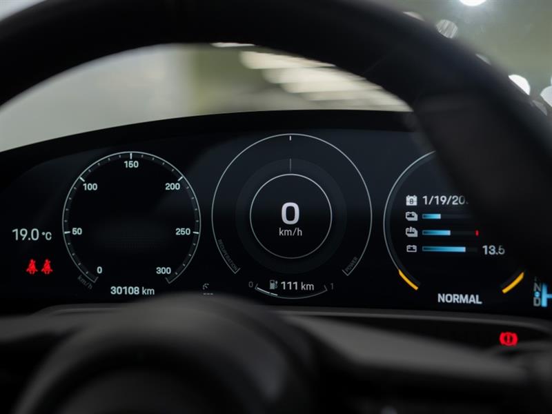 porsche Taycan 2023 - 37