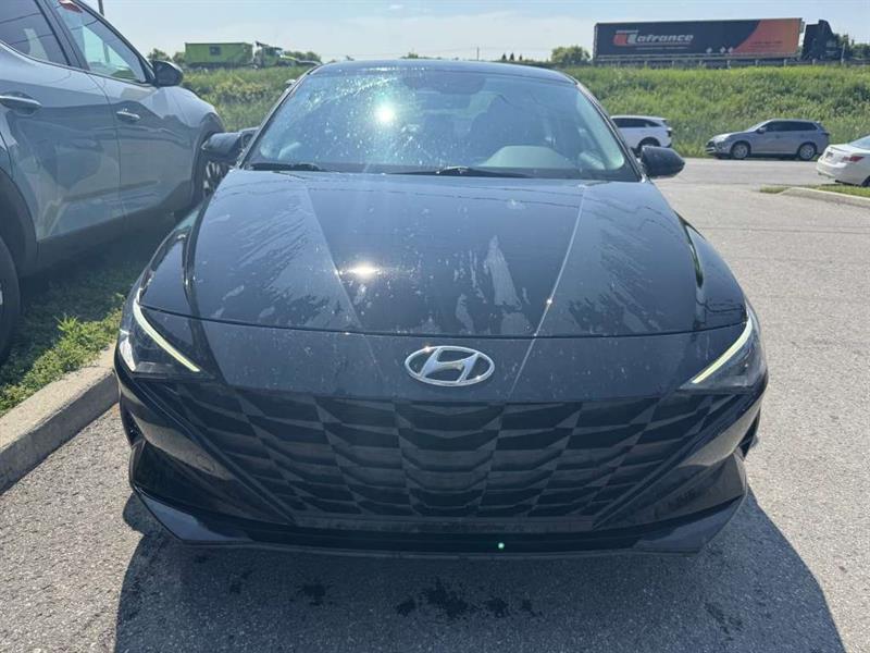 hyundai Elantra 2022 - 2