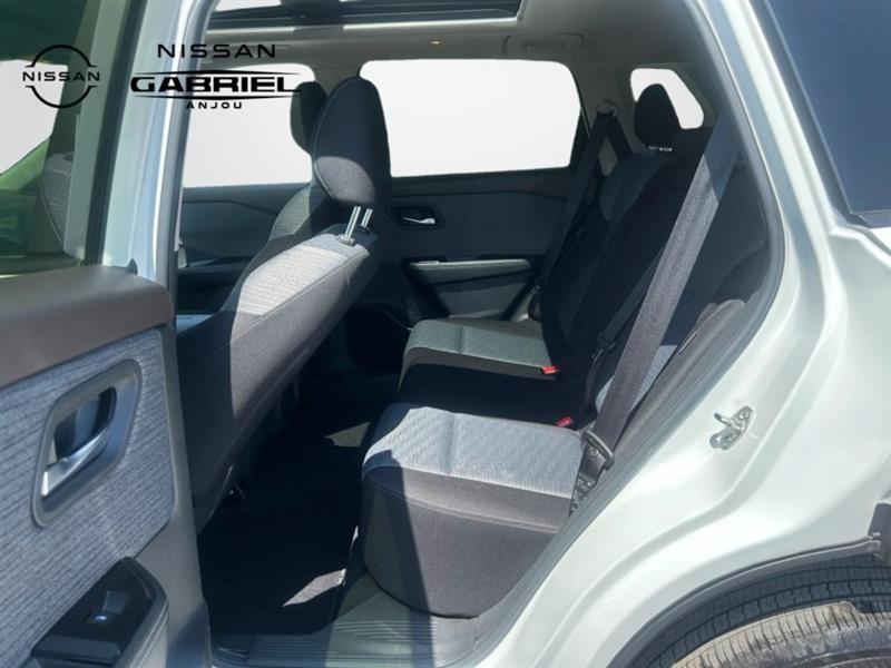 nissan Rogue 2023 - 21