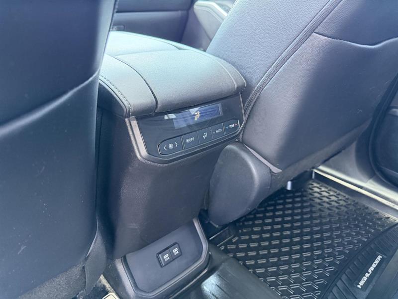 toyota Highlander 2021 - 14