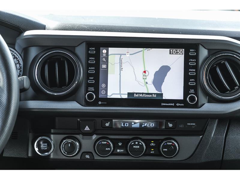 toyota Tacoma 2021 - 24