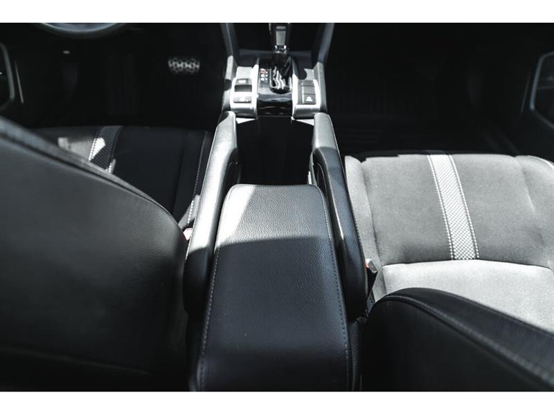 honda Civic Sedan 2020 - 25