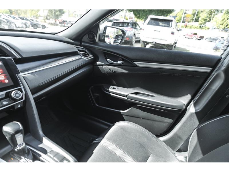 honda Civic Sedan 2020 - 32