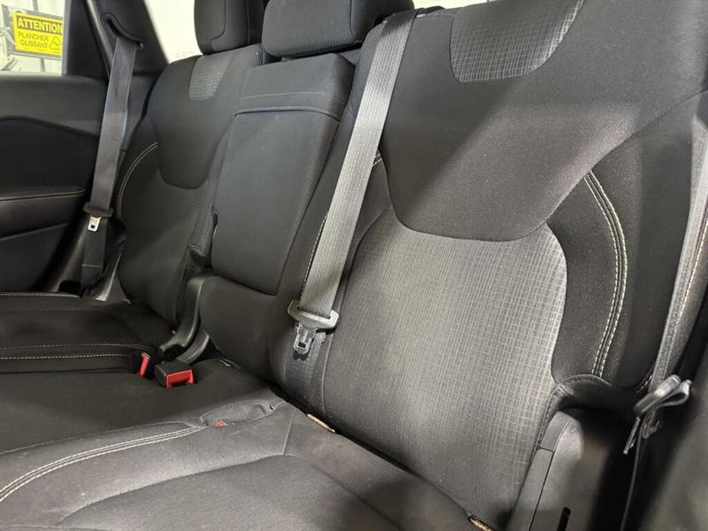 jeep Cherokee 2015 - 8