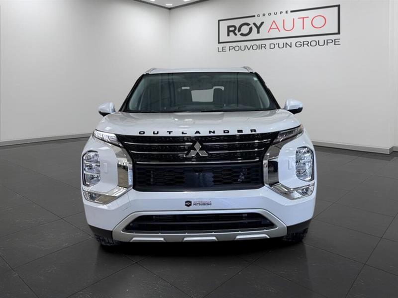 mitsubishi Outlander 2024 - 2