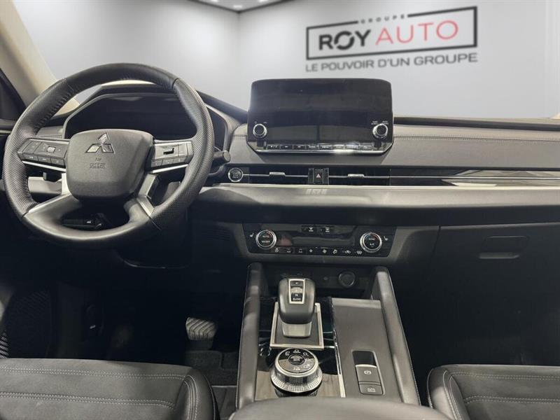 mitsubishi Outlander 2024 - 10