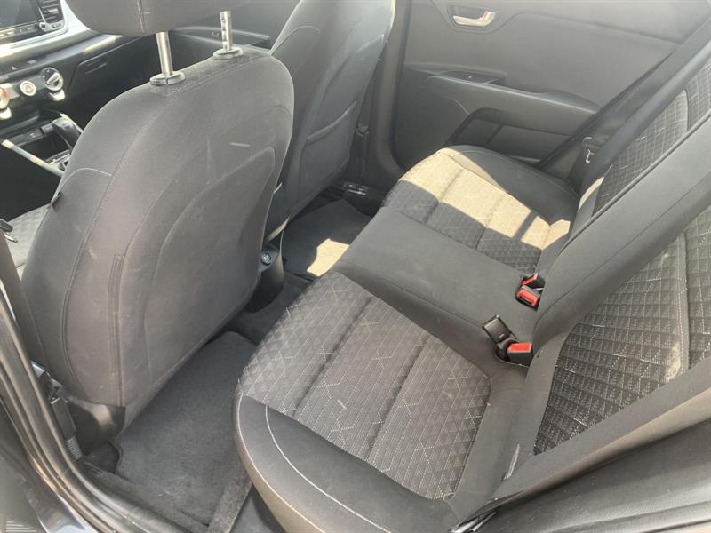 kia Rio 2021 - 14