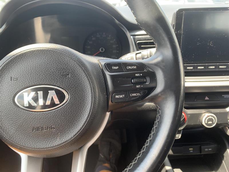 kia Rio 2021 - 18